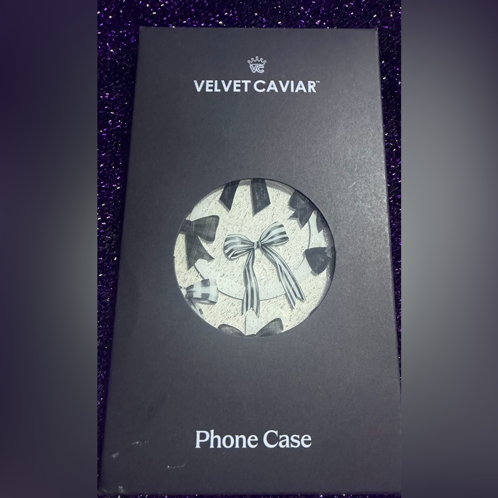 Velvet Caviar 17 Pro Max Case